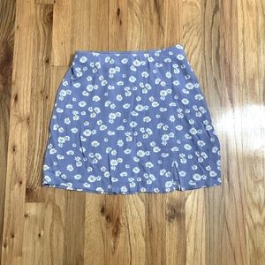 NWT HOLLISTER FLORAL SKIRT - SIZE S